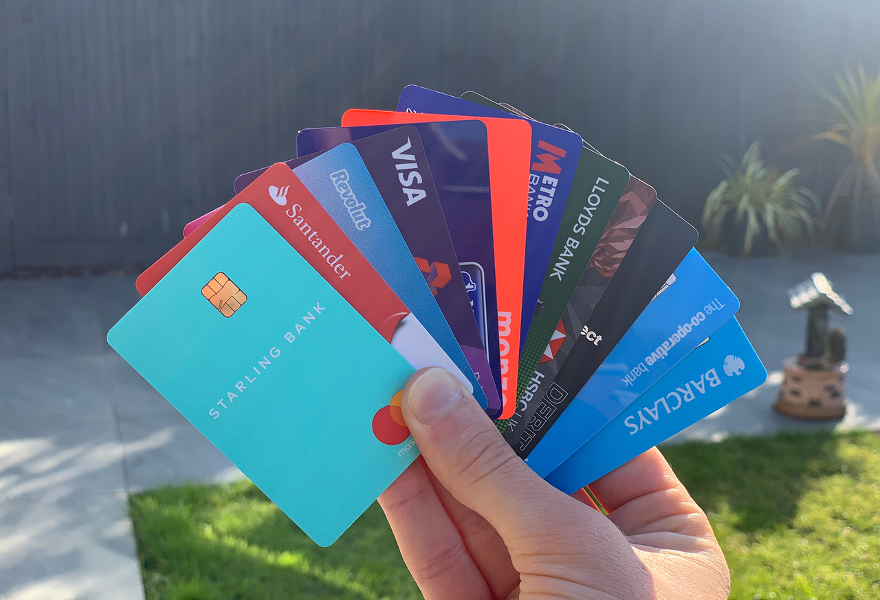 Experiencia del cliente al abrir una cuenta en 12 bancos Experiencia del cliente al abrir una cuenta en 12 bancos