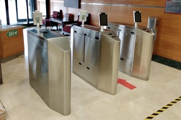 Control Accesos Oficinas Louis Pasteur 2 Control Accesos Oficinas Louis Pasteur 2